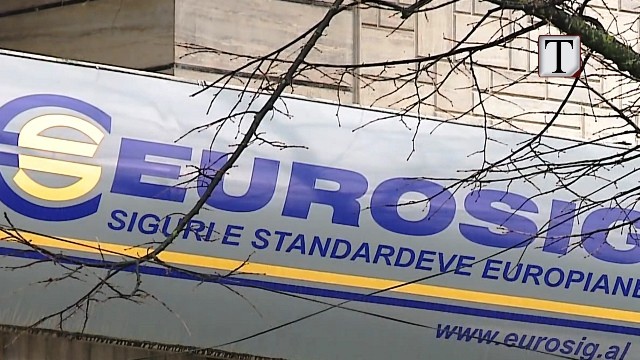 Ahmetaj nenshkruan marreveshjen per privatizimin e INSIG